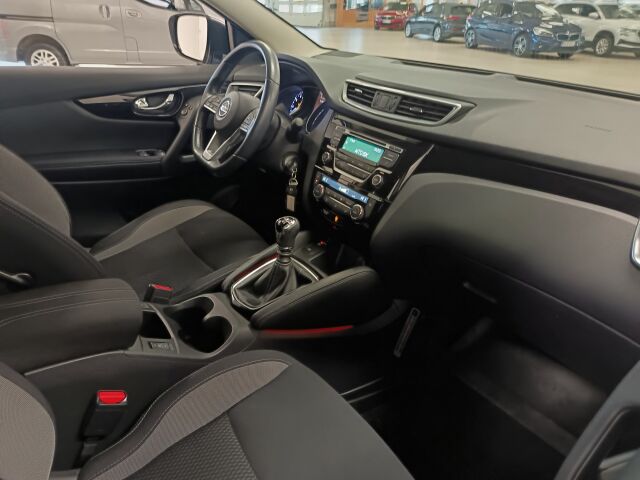 NISSAN Qashqai 2018 DIG-T 115 Acenta 2WD 6M/T* PÖRHÖ TURVA 12KK/ 20 TKM (590 e)