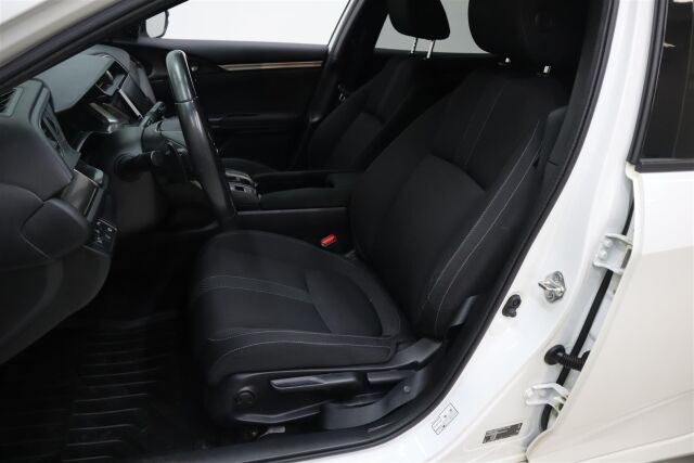 HONDA Civic 2018 HB 129 hv Sport AT