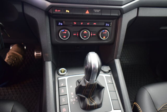 VOLKSWAGEN Amarok 2018 DC Comfortline Canyon 3,0 TDI 150kW Autom. 4MOTION 3080kg PAKU