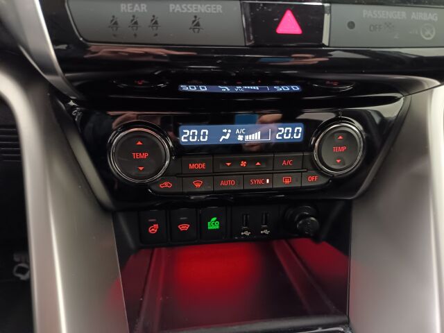 MITSUBISHI Eclipse Cross 2019 1,5 MIVEC Intense EXE CVT 2WD
