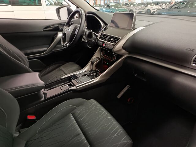 MITSUBISHI Eclipse Cross 2019 1,5 MIVEC Intense EXE CVT 2WD