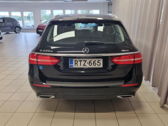 MERCEDES-BENZ E 2019 220 d 4Matic T A Edition One Business / Webasto / Navi / Koukku / 360-Kamera