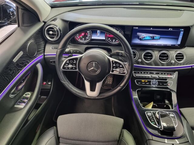 MERCEDES-BENZ E 2019 220 d 4Matic T A Edition One Business / Webasto / Navi / Koukku / 360-Kamera