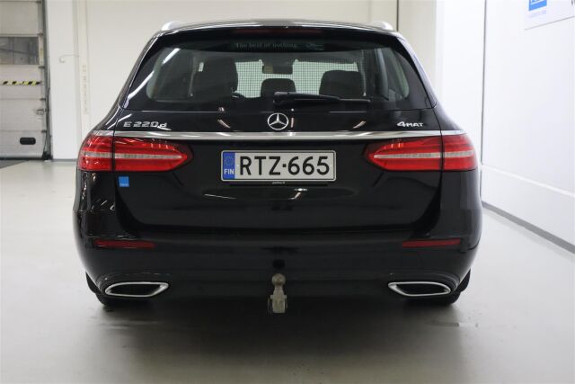 MERCEDES-BENZ E 2019 220 d 4Matic T A Edition One Business