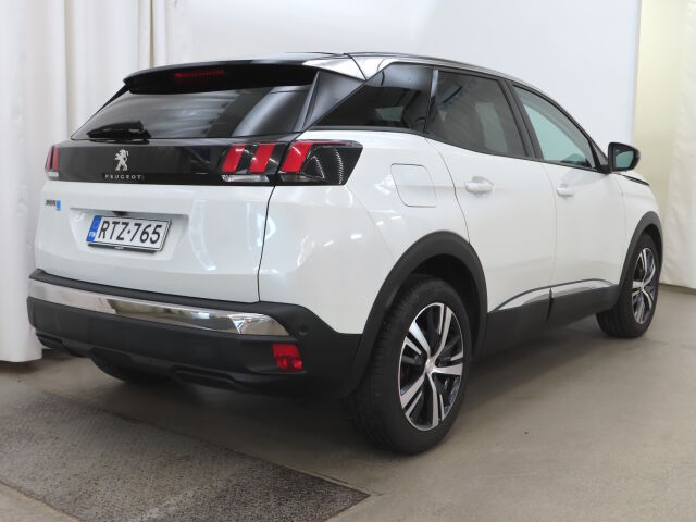 Peugeot 3008 2018 Allure PureTech 130 EAT8-automaatti