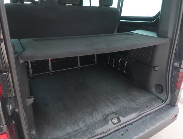 RENAULT Trafic Passenger 2019 dCi 120hv Turbo L2H1 1+8 hlö.Sis.Alv