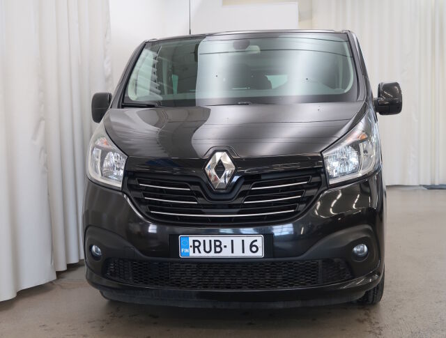 Renault Trafic Passenger 2019 dCi 120hv Turbo L2H1 1+8 hlö *SIS.Alv *Koukku * Eber *2x renkaat