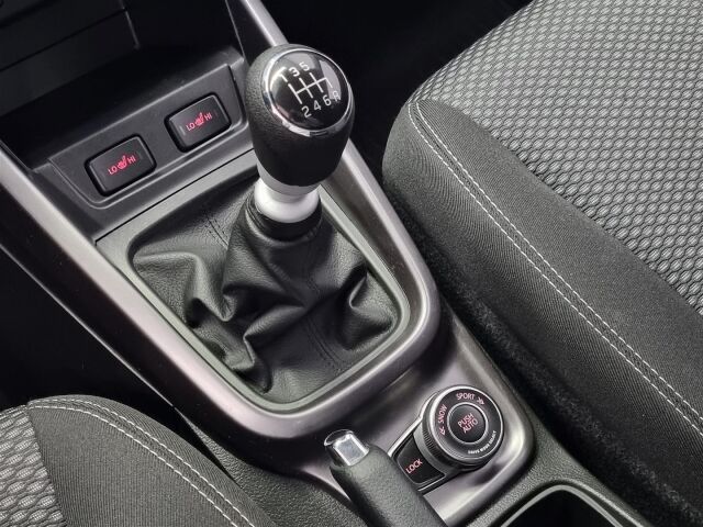 SUZUKI Vitara 2022 1,4 BOOSTERJET 4WD GL+ 6MT HYBRID  *ACC / Vetokoukku / Moottorinlämmitin / P-kamera *
