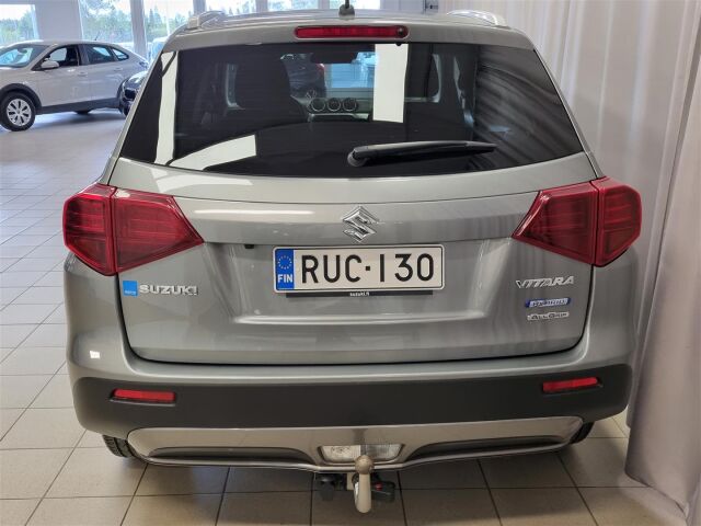 SUZUKI Vitara 2022 1,4 BOOSTERJET 4WD GL+ 6MT HYBRID  *ACC / Vetokoukku / Moottorinlämmitin / P-kamera *