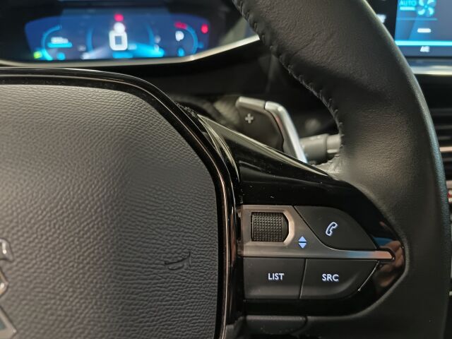PEUGEOT 2008 2021 Allure Pack 210 Anniversary PureTech 130 EAT8-automaatti
