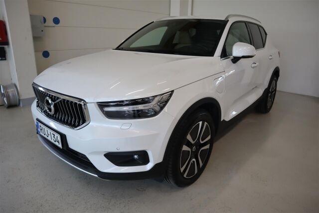VOLVO XC40 2020 T5 TwE Business Inscription aut