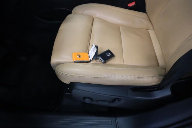 VOLVO XC40 2020 T5 TwE Business Inscription aut
