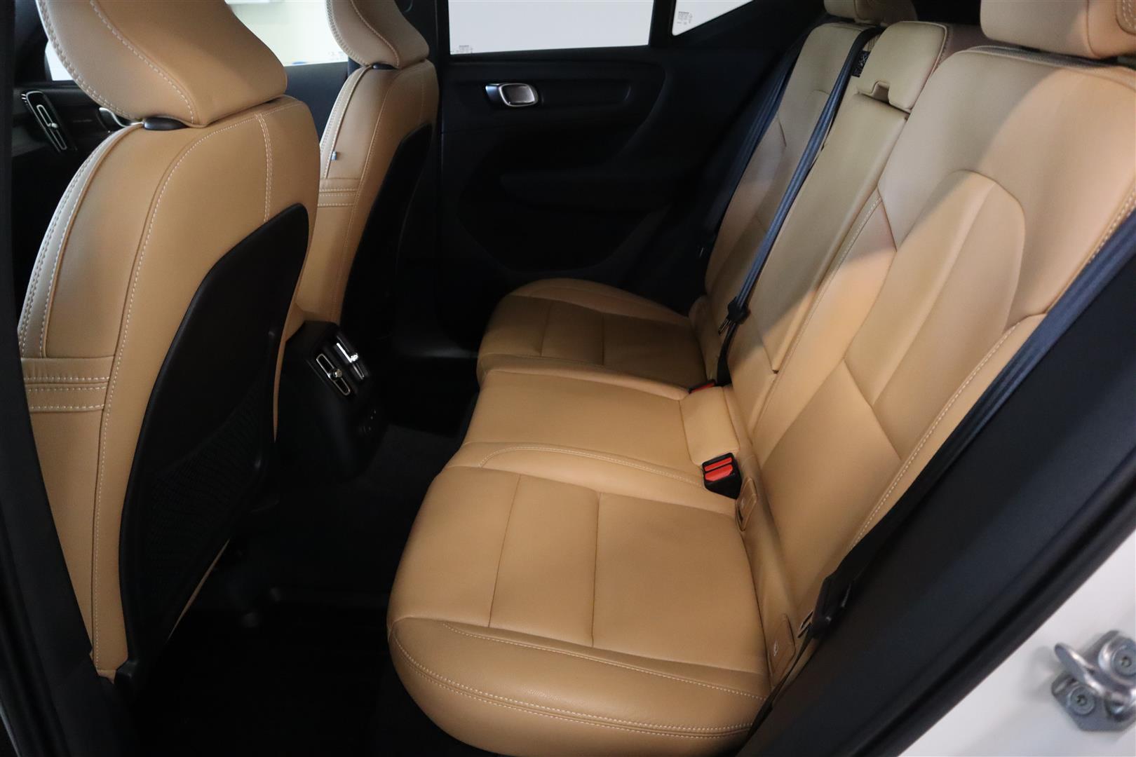Volvo XC40 2020, bild 7/26