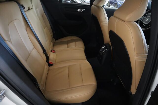 VOLVO XC40 2020 T5 TwE Business Inscription aut