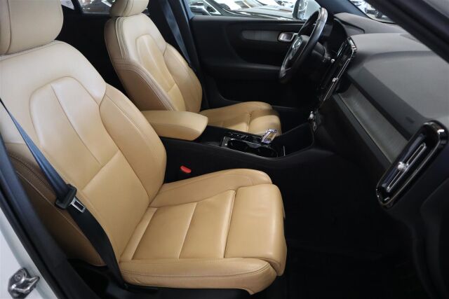 VOLVO XC40 2020 T5 TwE Business Inscription aut