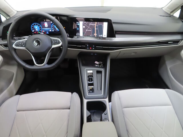 Volkswagen Golf 2021 First Edition 1,5 eTSI 110 kW (MHEV) DSG-automaatti