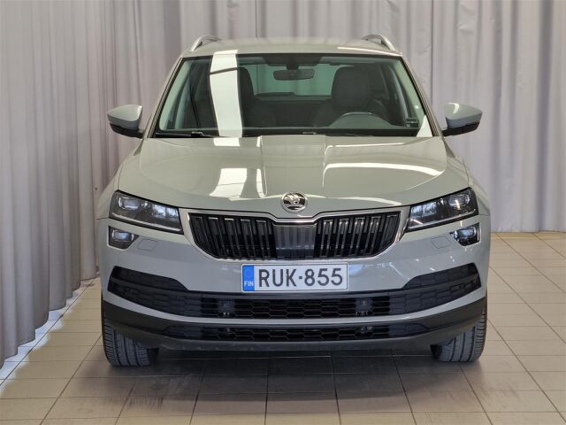 SKODA Karoq 2019 1,5 TSI Style DSG Autom. / Koukku / ACC / P-Kamera / Webasto / Navi /