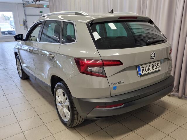 SKODA Karoq 2019 1,5 TSI Style DSG Autom. / Koukku / ACC / P-Kamera / Webasto / Navi /