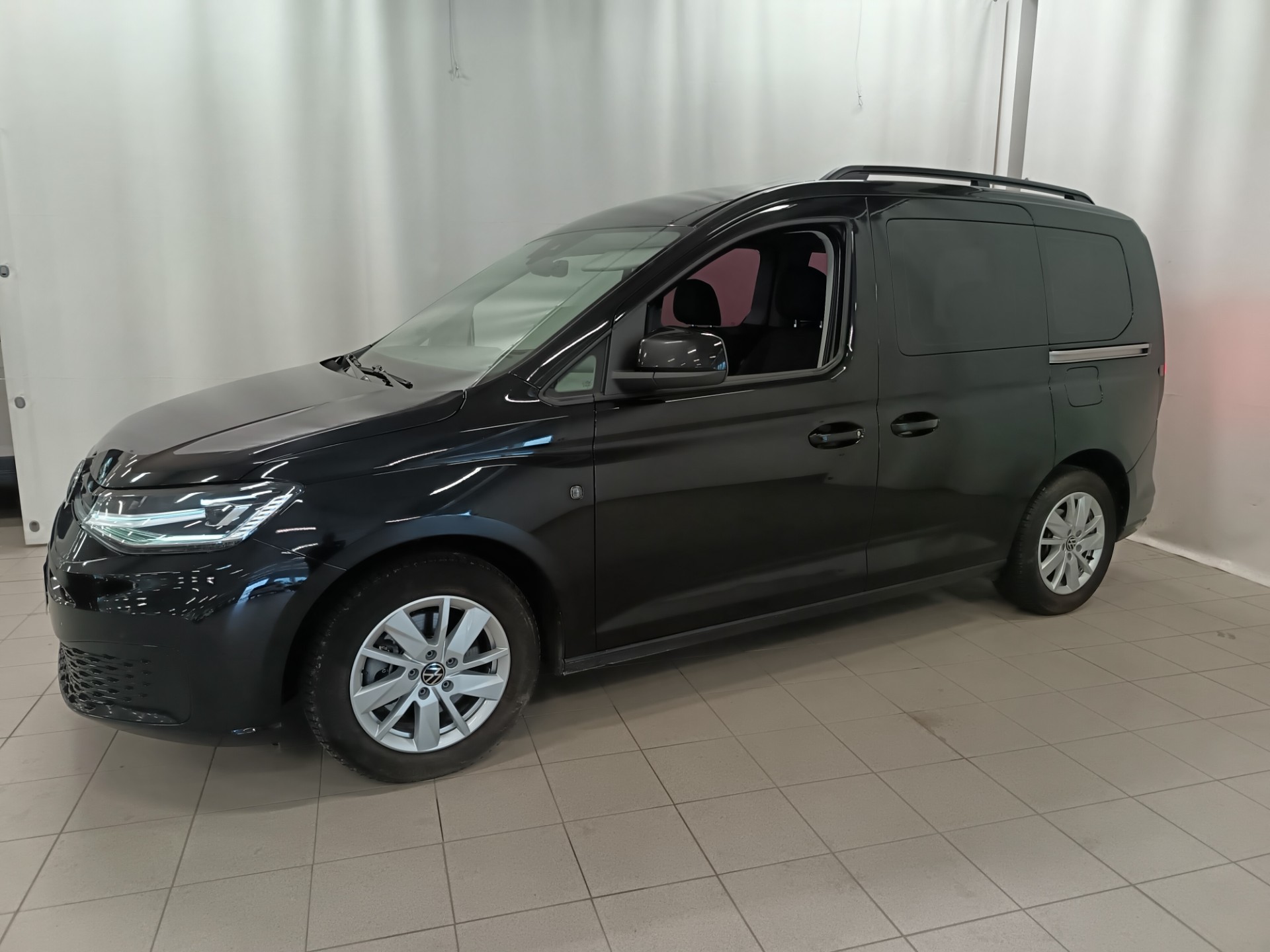 Volkswagen Caddy 2021, kuva 2/29
