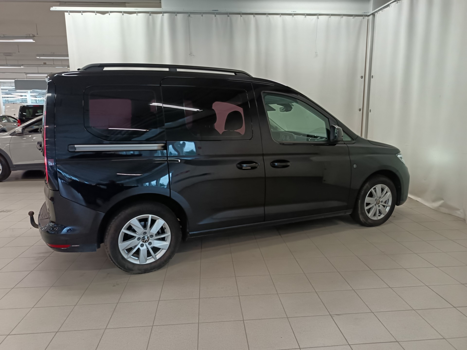 Volkswagen Caddy 2021, kuva 7/29