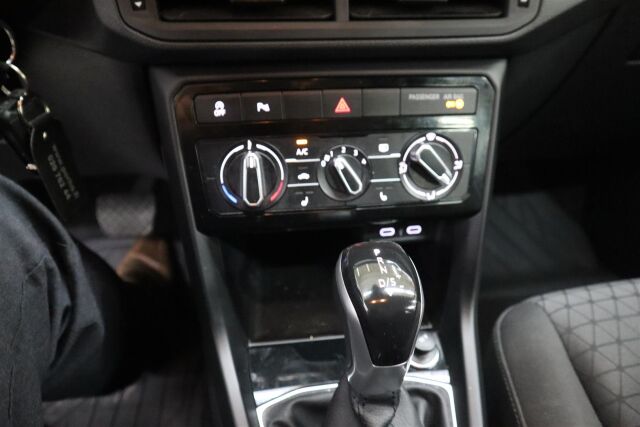 VOLKSWAGEN T-Cross 2022 Style Business 1,0 TSI 81 kW DSG-automaatti