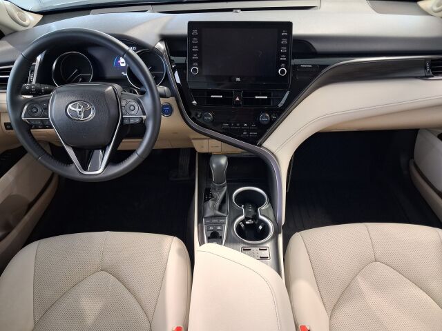 Toyota Camry 2021 2,5 Hybrid Premium, Myydään asiakkaan lukuun.