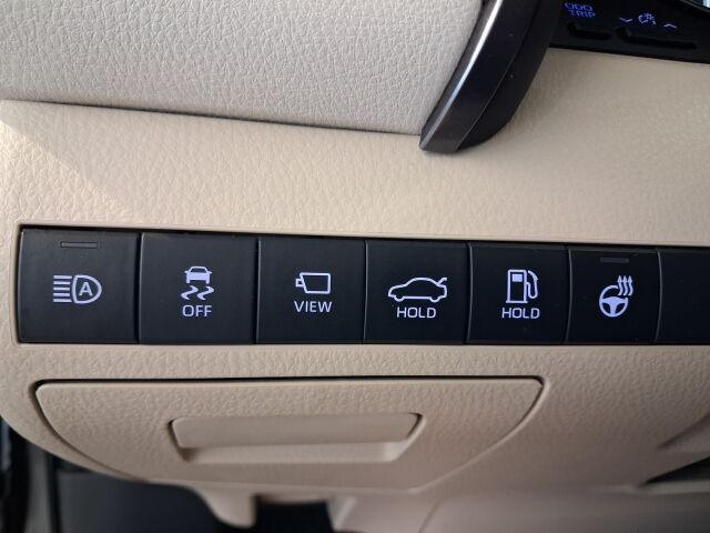 Toyota Camry 2021 2,5 Hybrid Premium, Myydään asiakkaan lukuun.