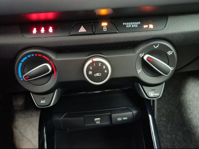 KIA Rio 2022 1,0 T-GDI 100hv EX