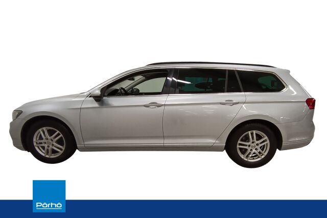 VOLKSWAGEN Passat 2023 Variant Comfort Business 1,5 TSI EVO 110 kW DSG-automaatti