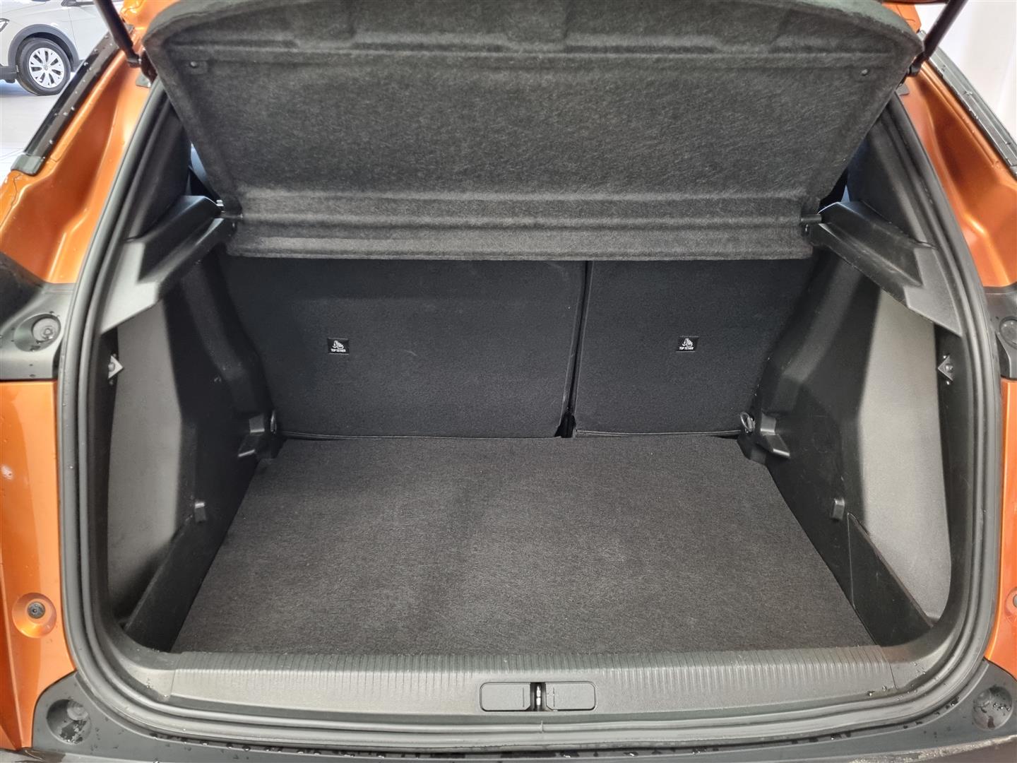 Peugeot 2008 2022, kuva 6/20