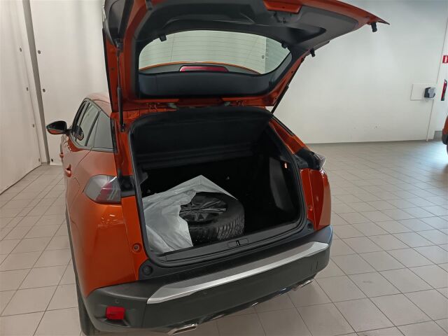 PEUGEOT 2008 2022 Active Pack PureTech 130 EAT8-automaatti
