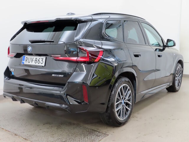 BMW iX1 2023 U11 30 xDrive Fully Charged