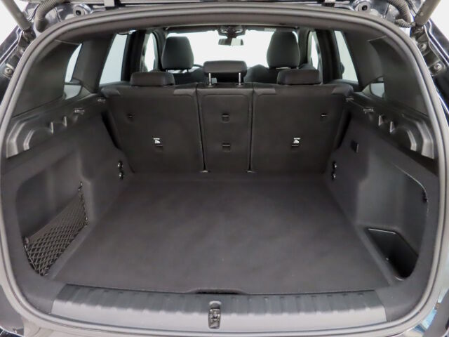 BMW iX1 2023 U11 30 xDrive Fully Charged