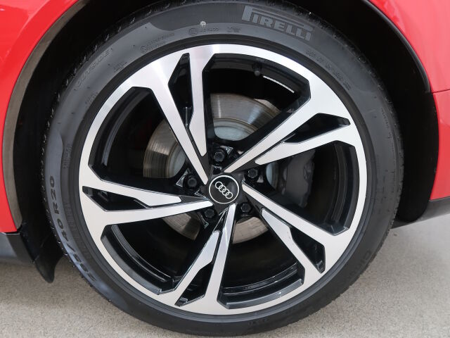 Audi e-tron 2022 60 quattro