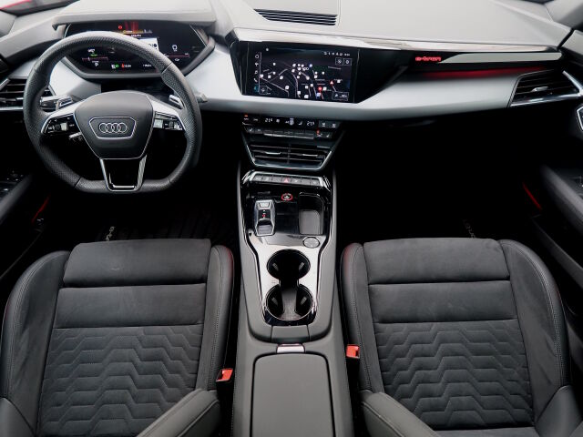 Audi e-tron 2022 60 quattro