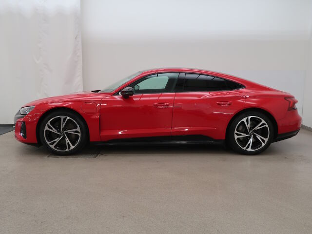 Audi e-tron 2022 60 quattro