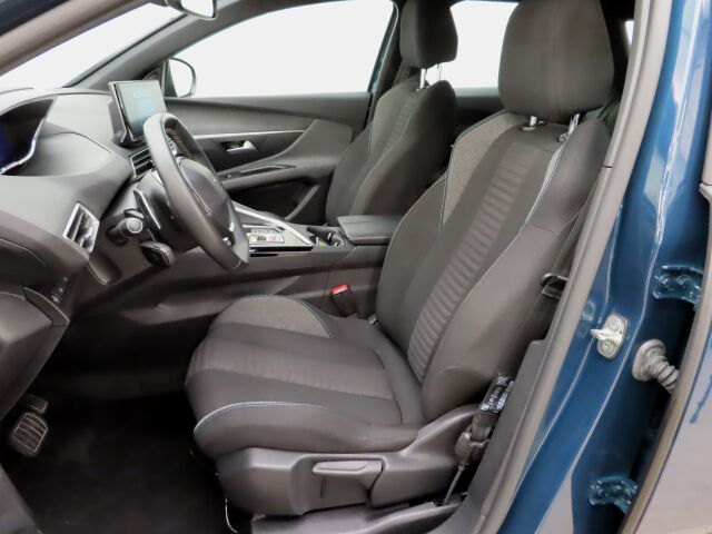 Peugeot 3008 2023 Limited Plug-in Hybrid 180 EAT8-automaatti