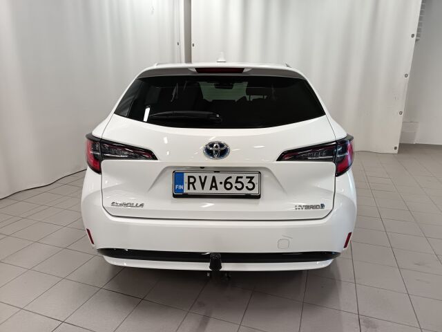 TOYOTA Corolla 2023 Touring Sports 1,8 Hybrid Prestige Edition** NYT OIS SUPERSUOSIKKI VÄHILLÄ KILOMETREILLÄ**