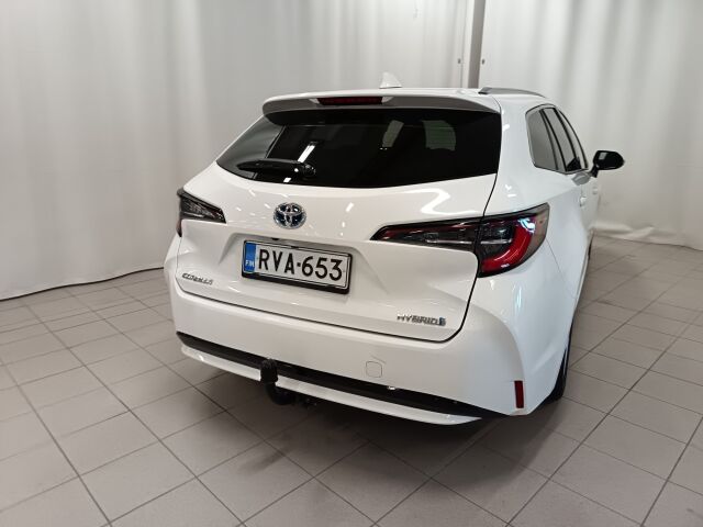TOYOTA Corolla 2023 Touring Sports 1,8 Hybrid Prestige Edition** NYT OIS SUPERSUOSIKKI VÄHILLÄ KILOMETREILLÄ**