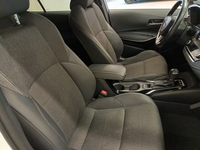 TOYOTA Corolla 2023 Touring Sports 1,8 Hybrid Prestige Edition** NYT OIS SUPERSUOSIKKI VÄHILLÄ KILOMETREILLÄ**