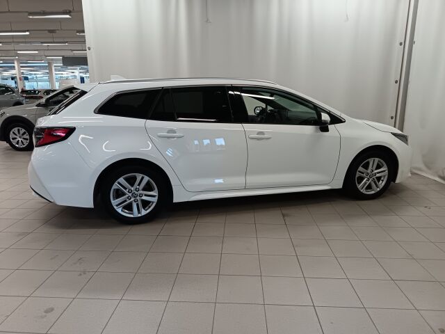 TOYOTA Corolla 2023 Touring Sports 1,8 Hybrid Prestige Edition** NYT OIS SUPERSUOSIKKI VÄHILLÄ KILOMETREILLÄ**