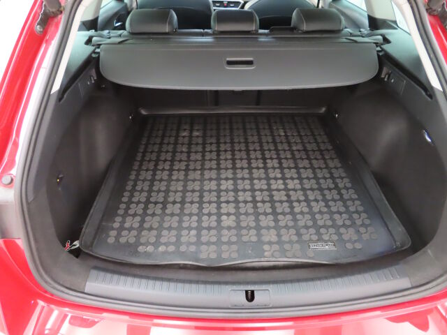 Seat Leon Sportstourer 2023 1,4 PHEV 204 eHybrid Xcellence DSG Plug-In Hybrid