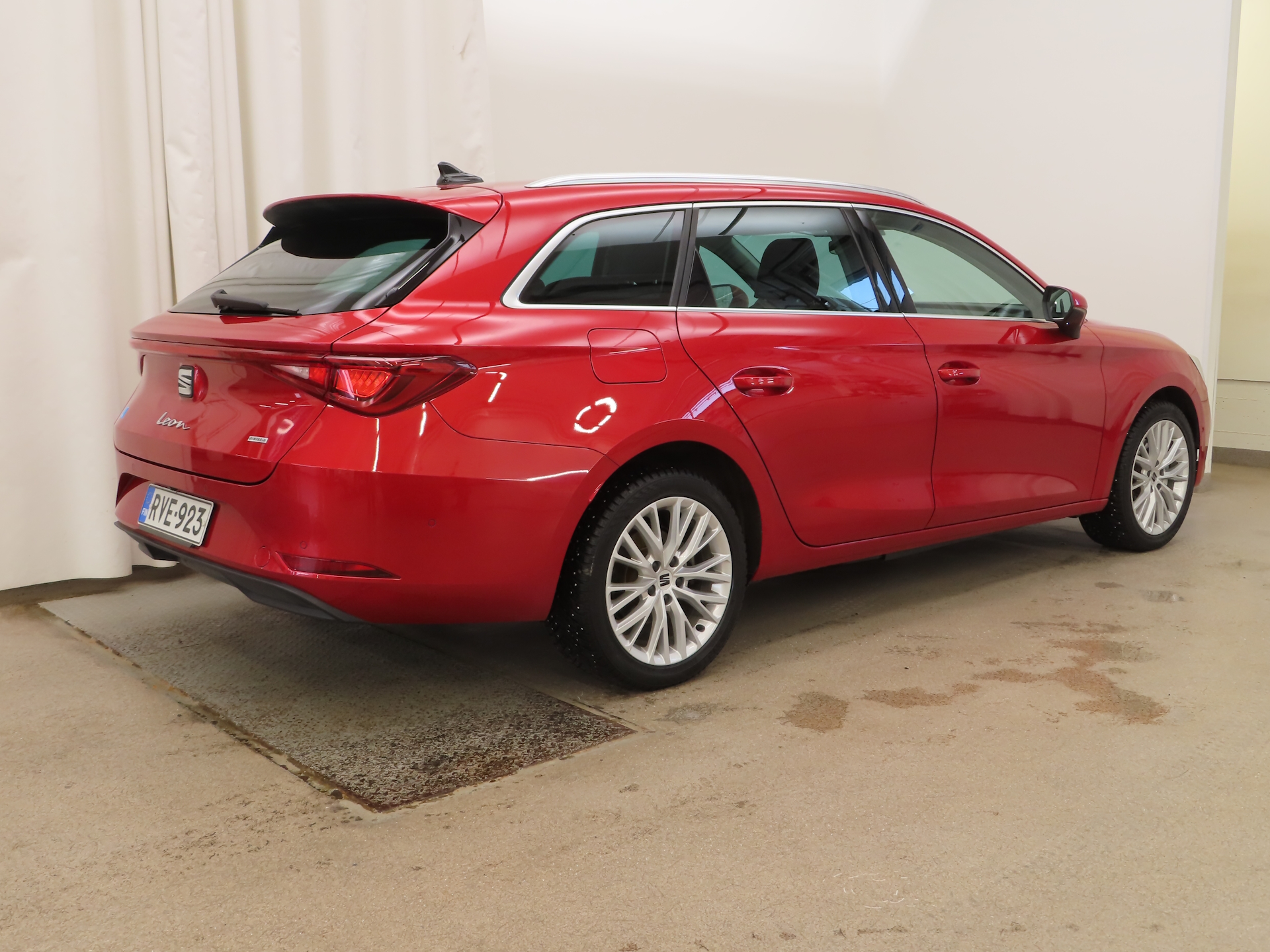 Seat Leon Sportstourer 2023, kuva 4/12
