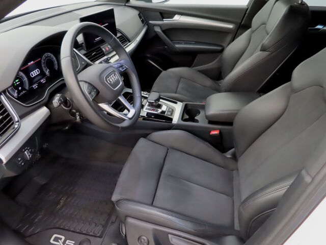 Audi Q5 2024 50 TFSI e quattro Land of quattro