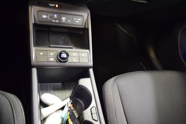 Hyundai KONA Electric 2025 KONA Electric 65 kWh 217 hv Style***Tämä huipputuote kannattaa koeajaa itse***