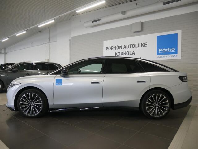 Volkswagen ID.7 2025 Pro Limited 210 kW Akku 77 kWh*sis. 2x 20'' renkaat aluvantein* MY24