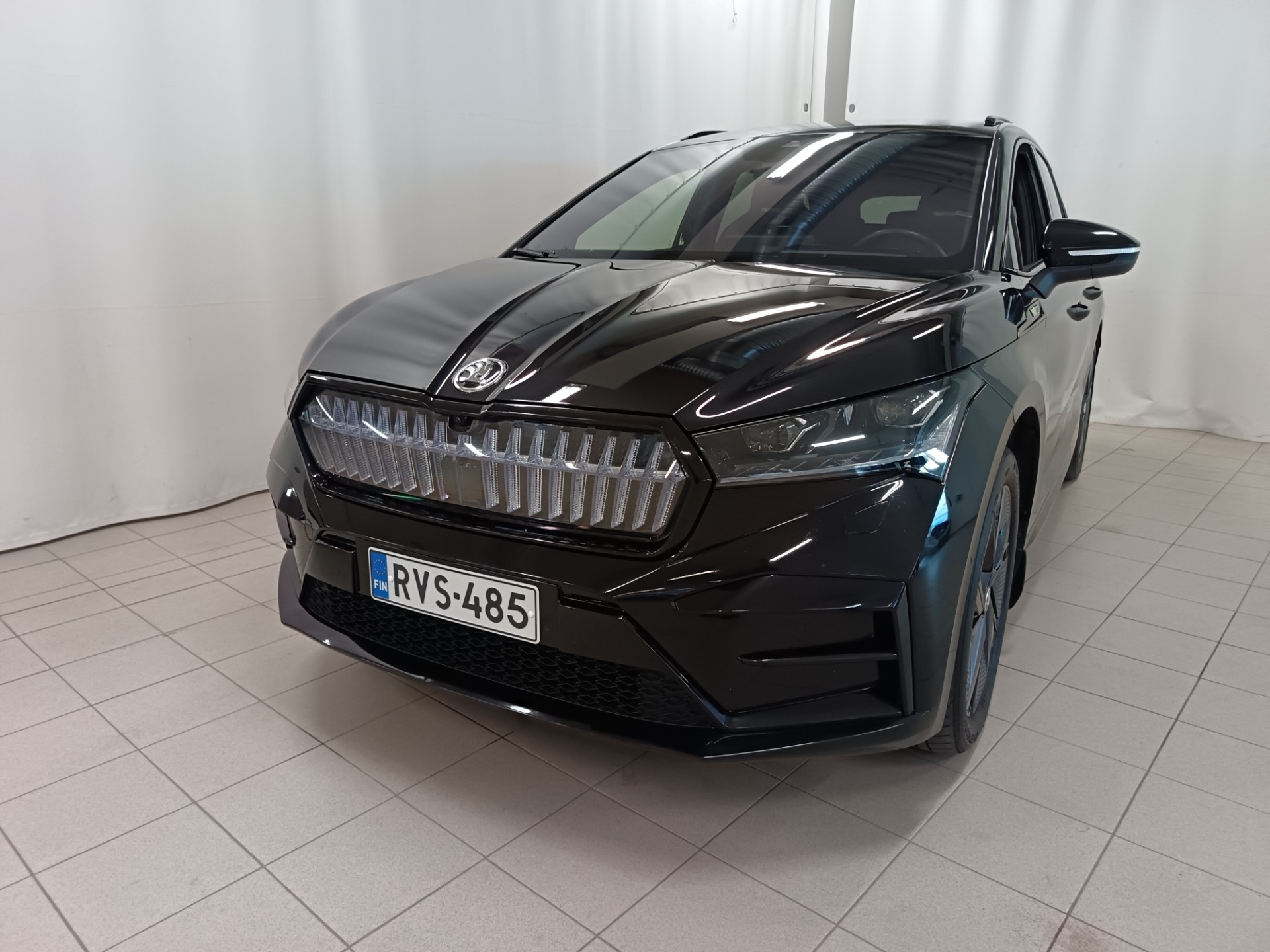 Skoda Enyaq 85x 4x4 RS BusinessLine 2024, photo 3/33