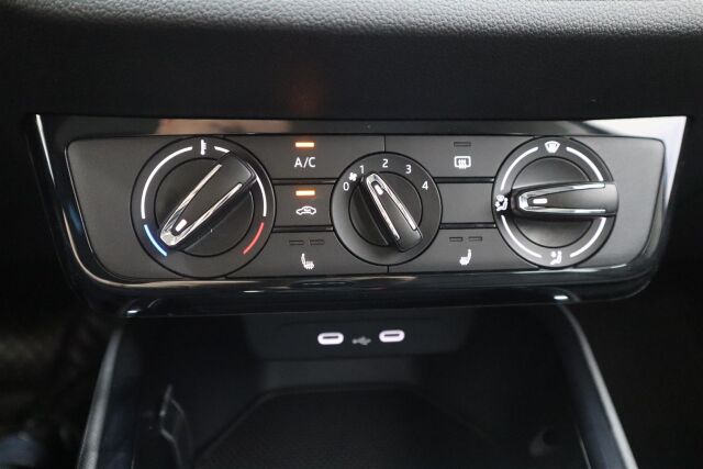 Skoda Fabia 2025 1.0 TSI 116 Selection DSG Autom.