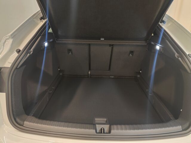 Audi Q4 e-tron 2024 Sportback 55 e-tron Land of quattro S line