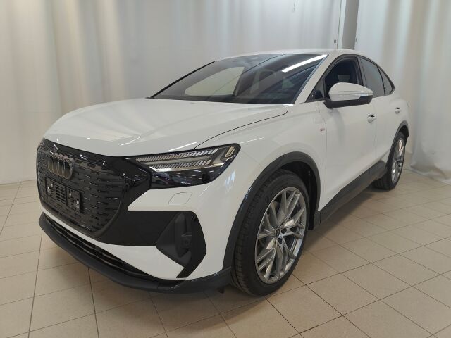 Audi Q4 e-tron 2024 Sportback 55 e-tron Land of quattro S line